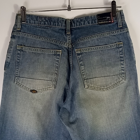 QuikSilver Regular Fit Straight Leg Blue Jeans Size 30x32 - Picture 10 of 16